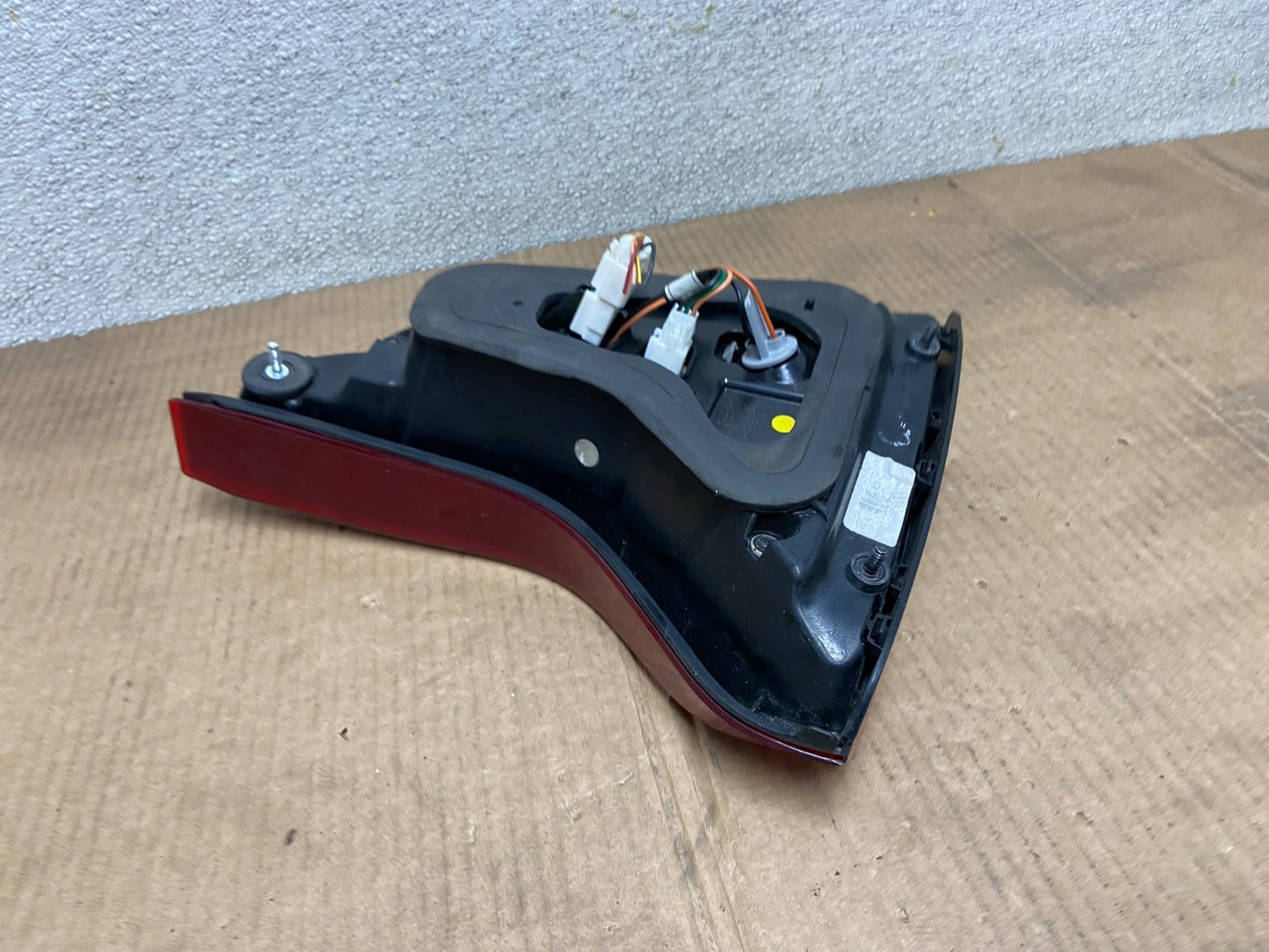 2014 - 2015 Kia Sorento SX Left Driver LH Side Inner Tail Light OEM AA5364 DG5