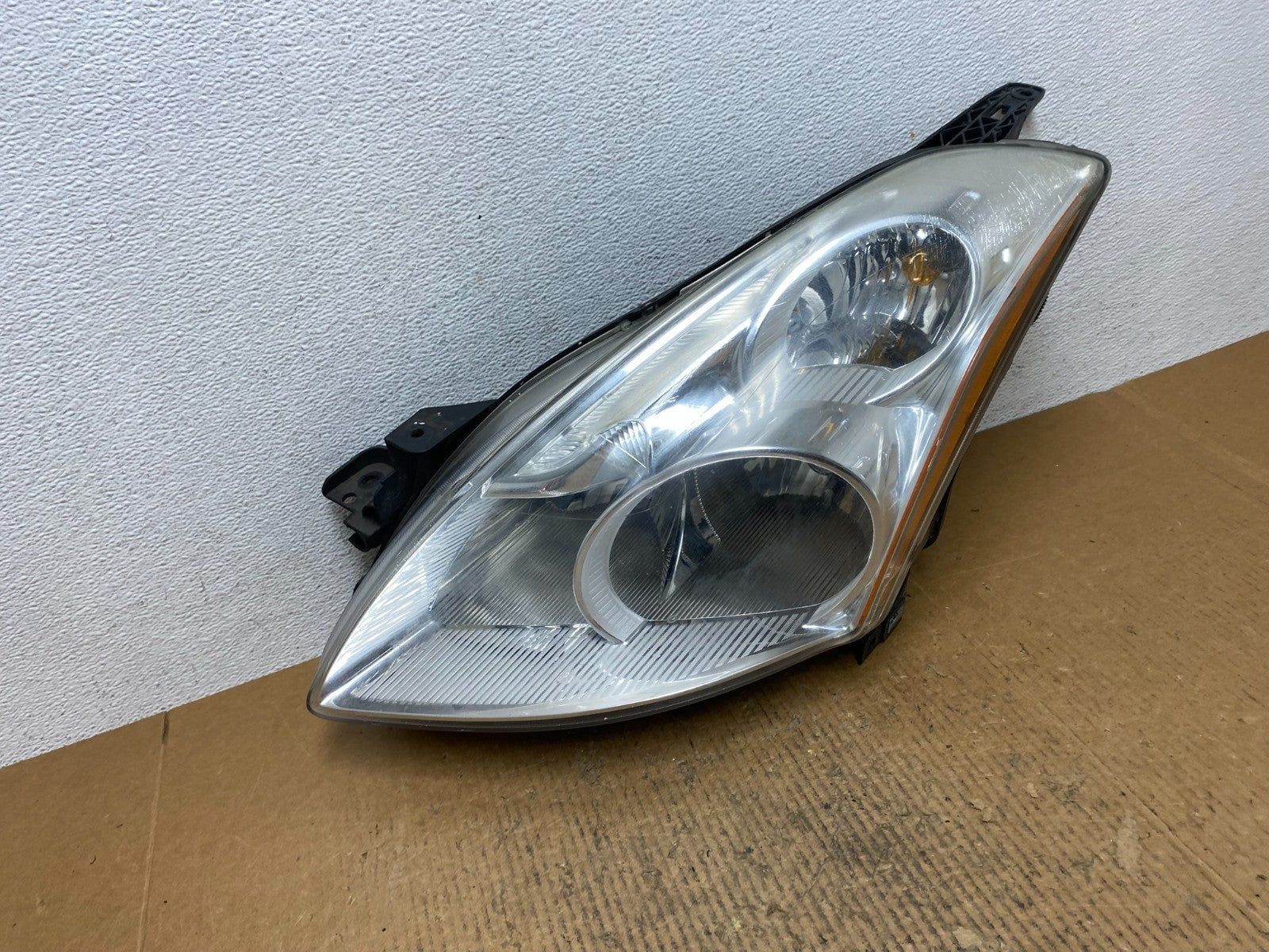 Sedan 2010 2011 2012 Nissan Altima Left Driver Side Headlight AE1484 DW2