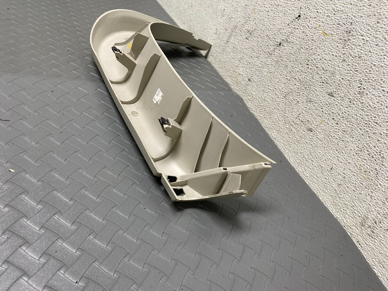 2014 to 2020 Infiniti QX60 OEM Rear Left Driver Liftgate Cover Trim Panel A20193