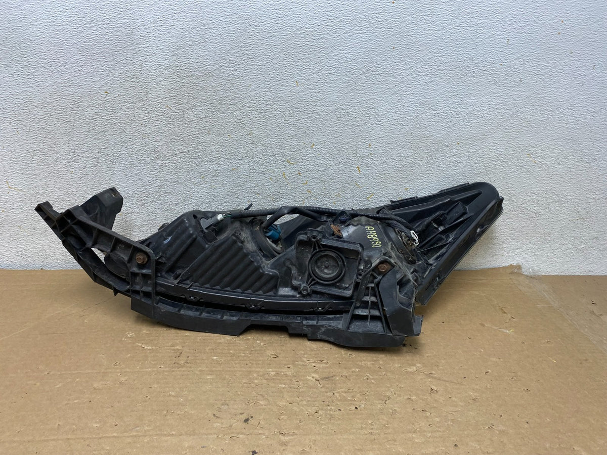 2008 to 2012 Honda Accord Sedan Right Passenger RH Headlight AH8950 DW7