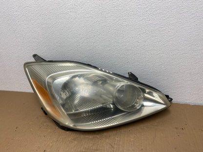 2004-2005 Toyota Sienna Right Passenger Halogen Headlight AB6538 DW1