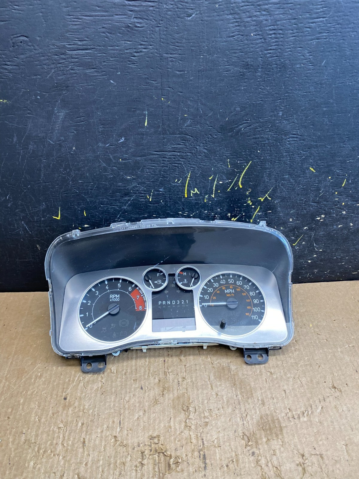 2006 to 2010 Hummer H3 Dash Cluster Gauge Speedometer OEM Z9797 DG0