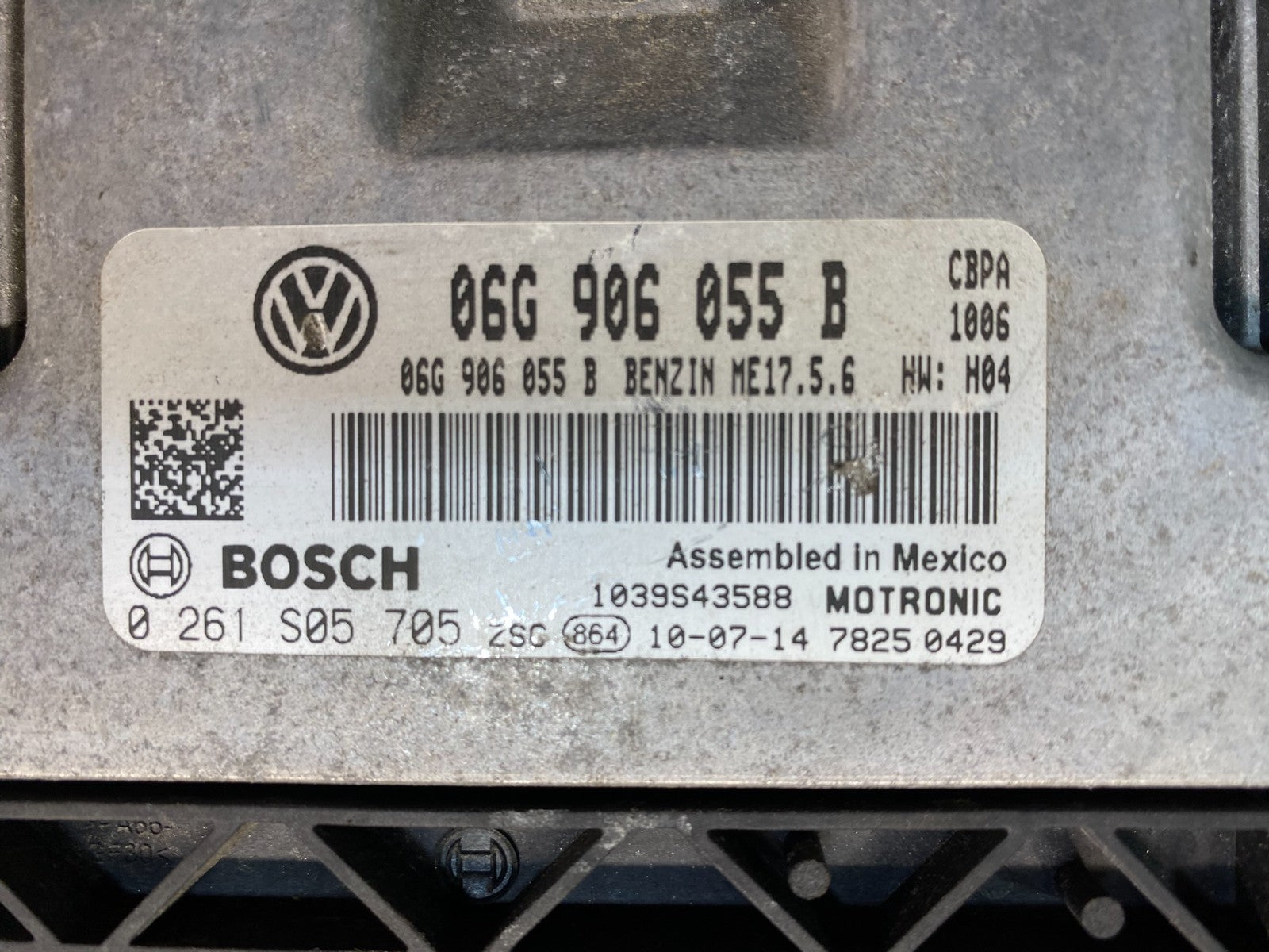 2011 2012 Volkswagen Jetta Passat 2.0L ECM Engine Control Unit ECU AD9777 DW2