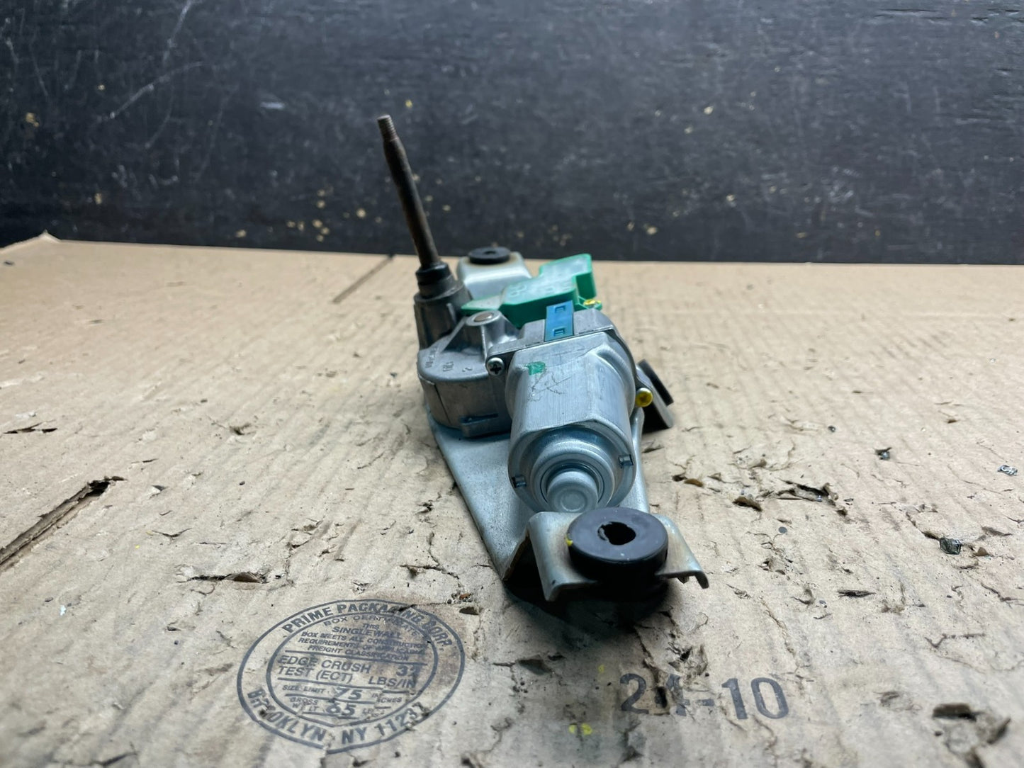 2008 to 2014 Subaru Impreza Hatchback Rear Wiper Motor V8836 PS2