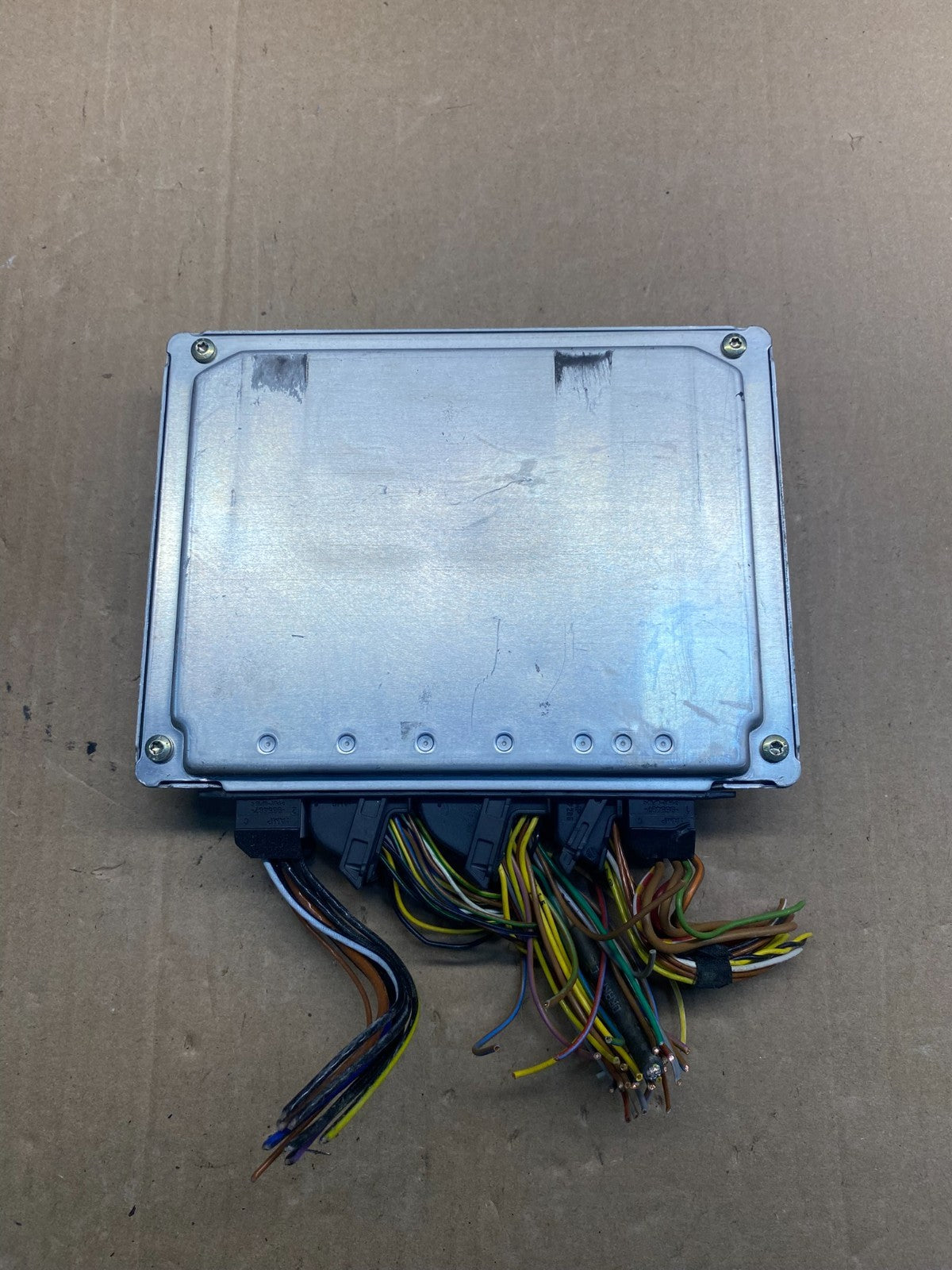 2001 to 2005 BMW X5 ECM ECU Engine Control Computer Module 7506307 AE7525 DW1