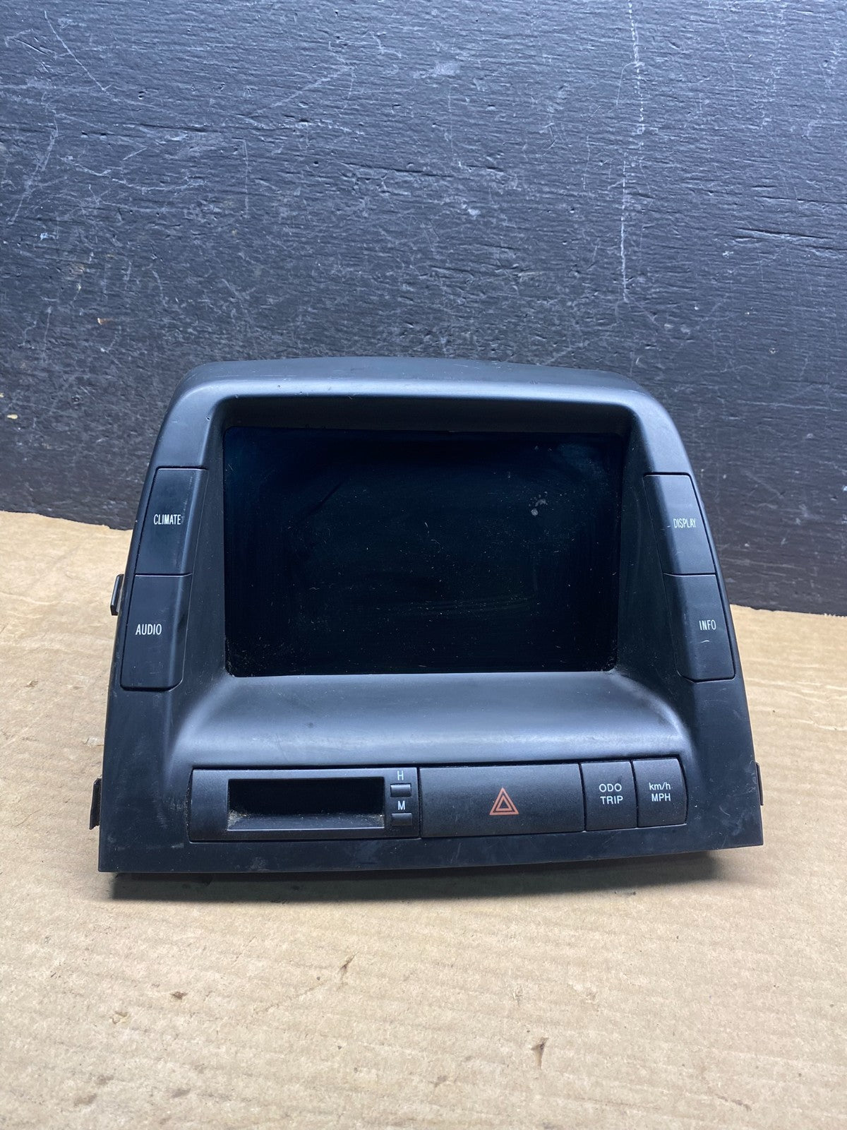 2004 to 2005 Toyota Prius Radio Stereo Receiver Screen Display OE ad9828 DG0