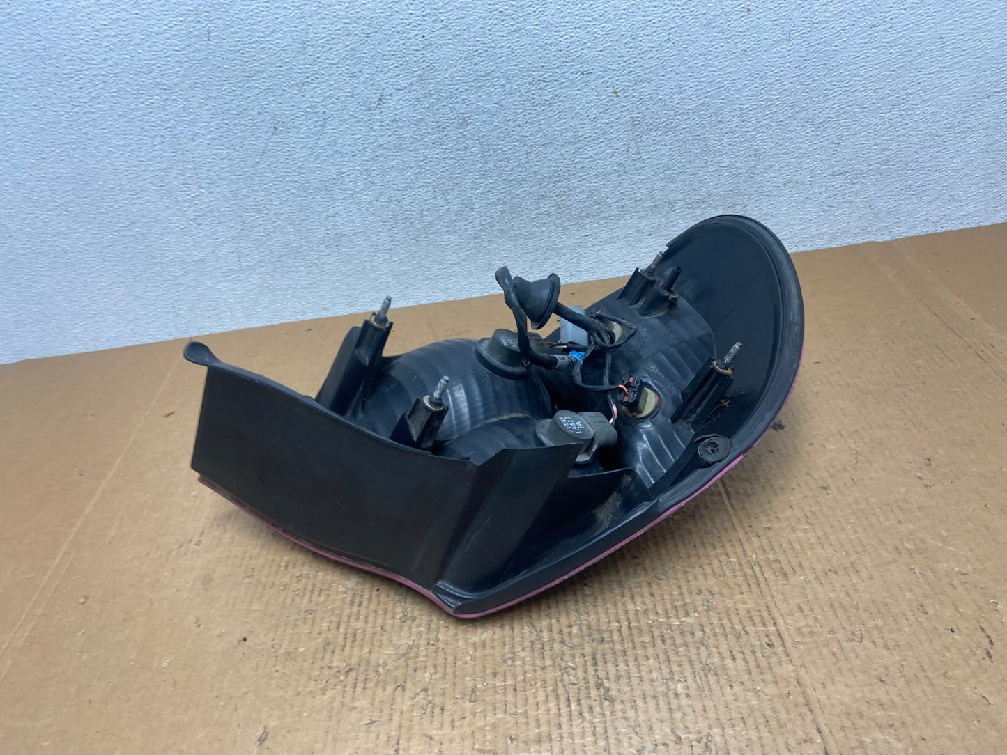 1998 - 2002 Lincoln Continental Right Passenger Rh Side Tail Light AE2862 LK6