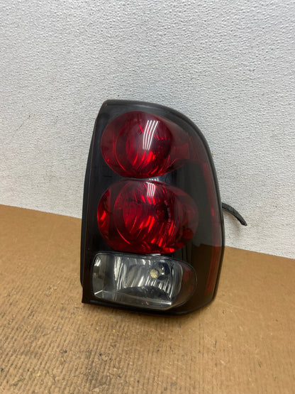 2002 to 2009 Chevrolet Trailblazer Right Passenger Rh Tail Light AE1541 LK0
