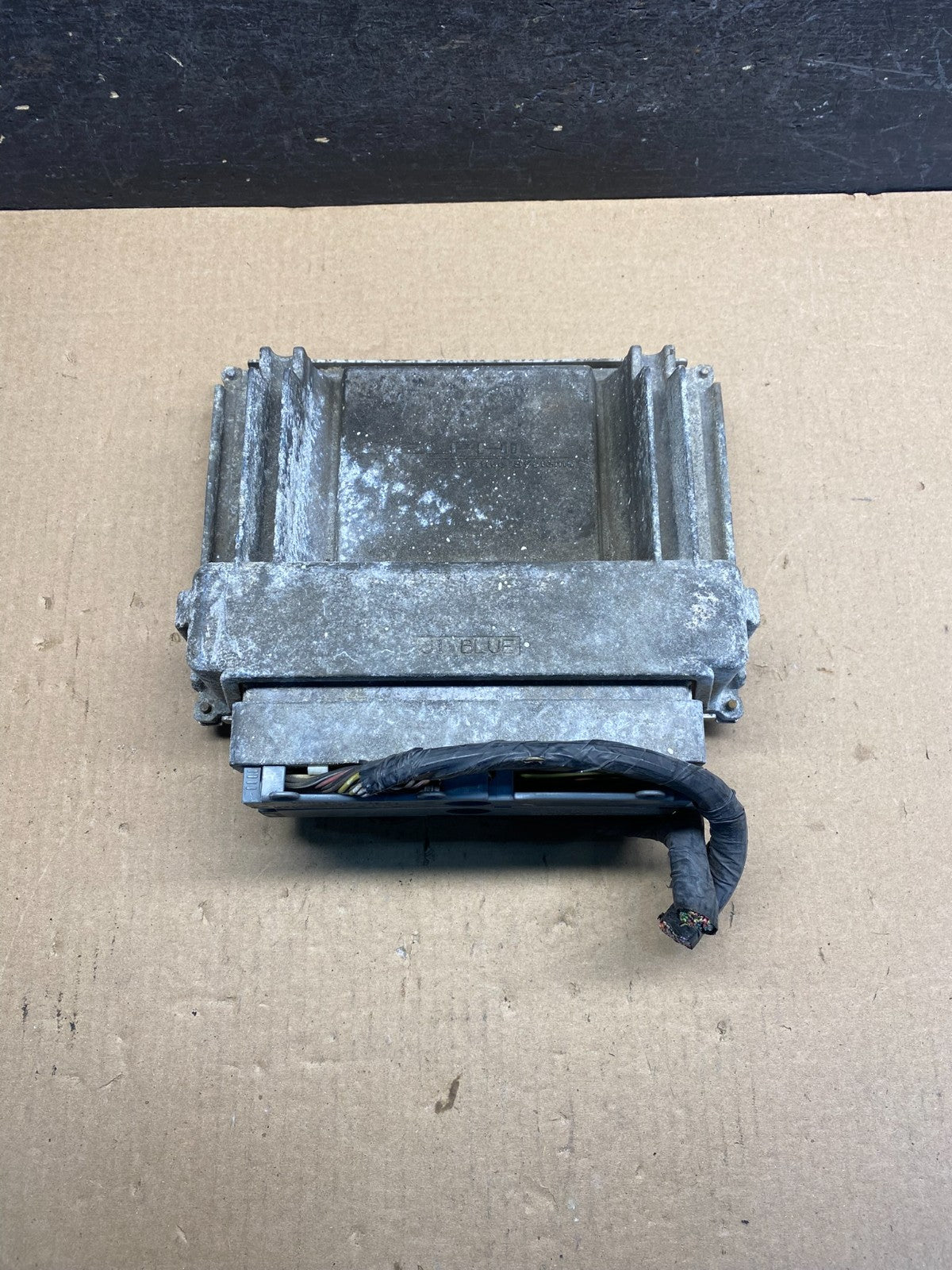 2001-2002 Silverado Tahoe Engine Computer Module 12200411 ECM ECU ah4633 DG1