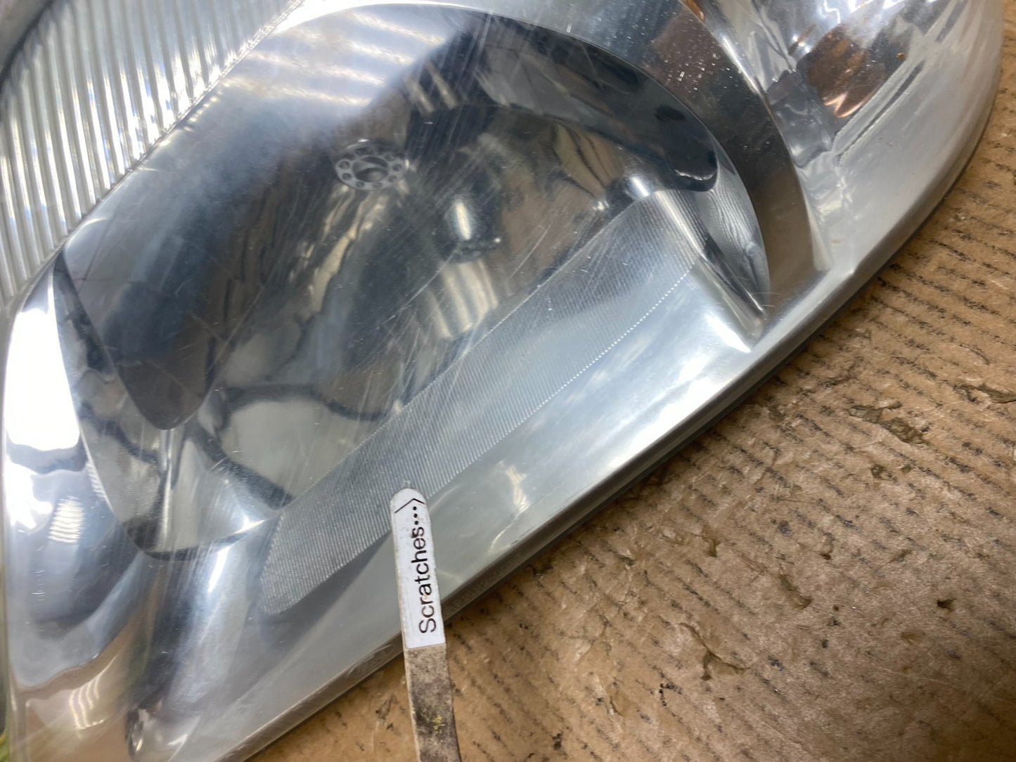 2000 to 2005 Mercury Sable Left Driver LH Side Halogen Headlight AE1425 DW3