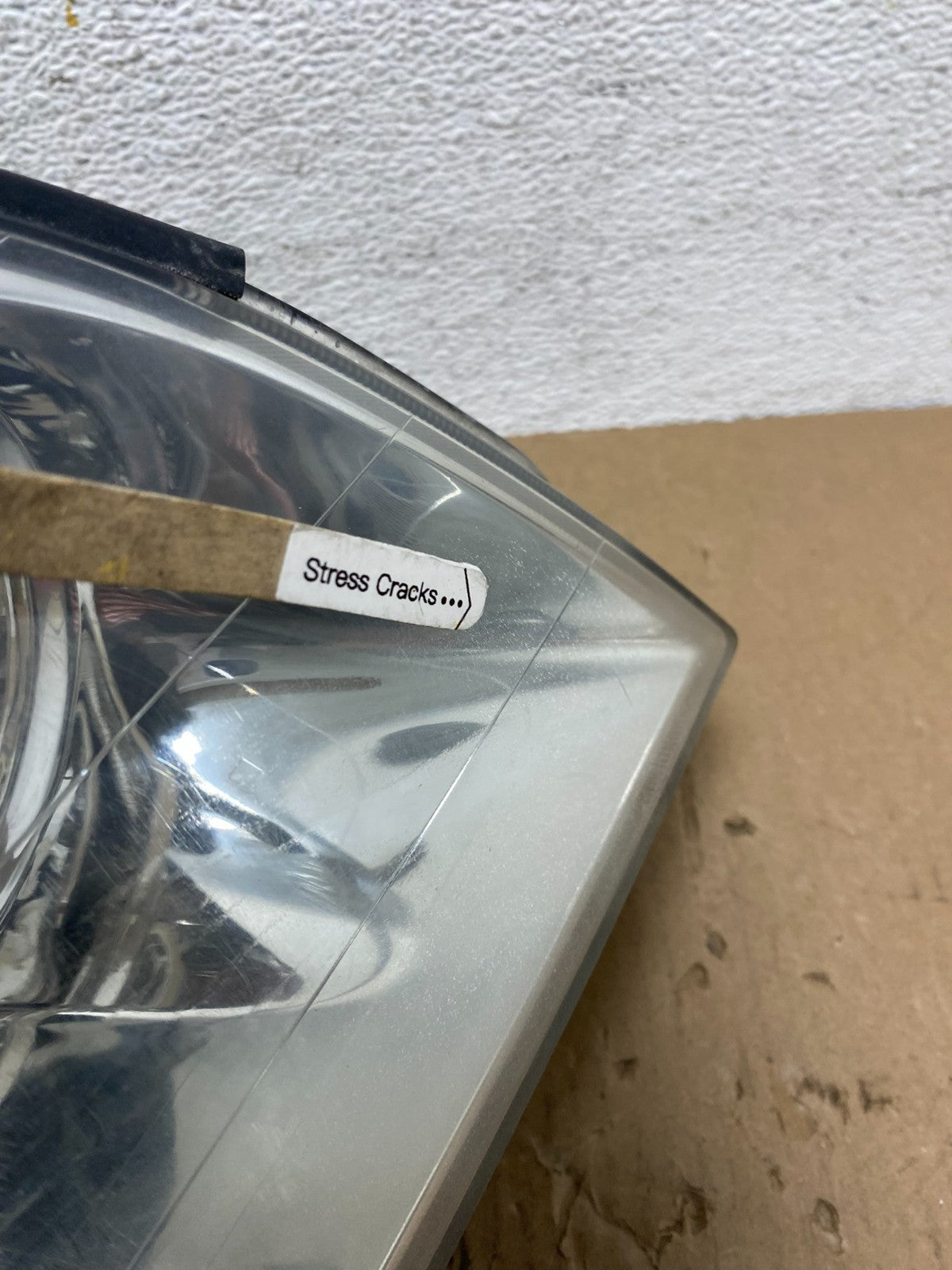 2001 to 2003 Acura MDX Passenger Right RH Headlight AD8040 DW4