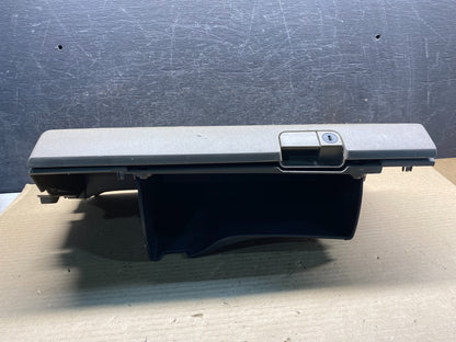 2005 - 2012 Nissan Pathfinder Front Right Passenger Storage Glove Box ah9725 DG3