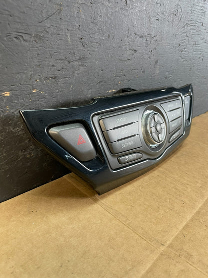 2013 to 2018 Nissan Pathfinder Radio Audio Climate Control AC5222 DG1
