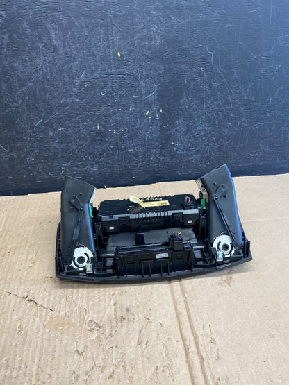 2011 to 2013 Buick Regal Radio Navigation Screen Display AE2023 DG4