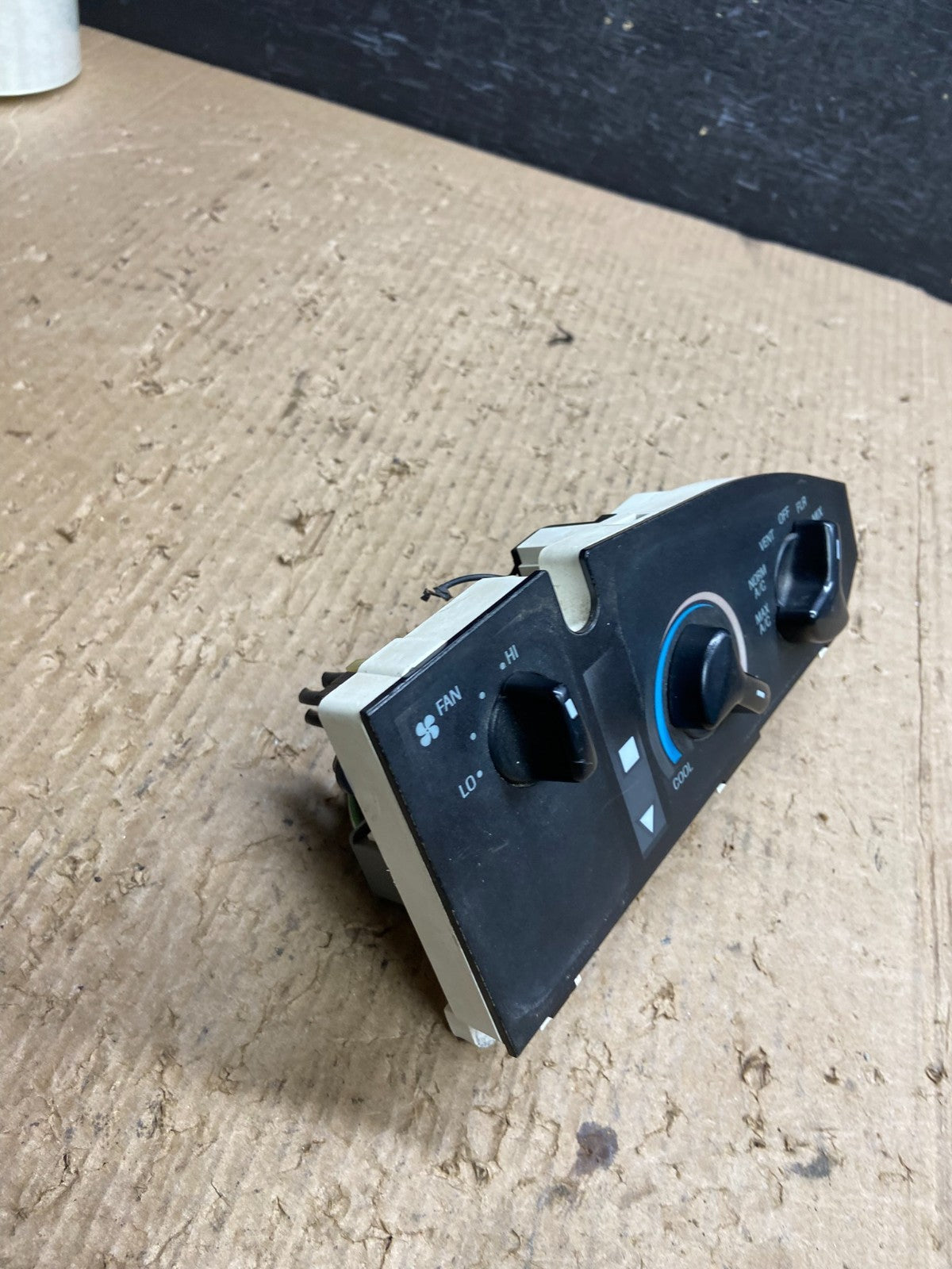1997-2014 Ford Van Econoline E150 E250 Heater Climate Fan Control af1686 DG2