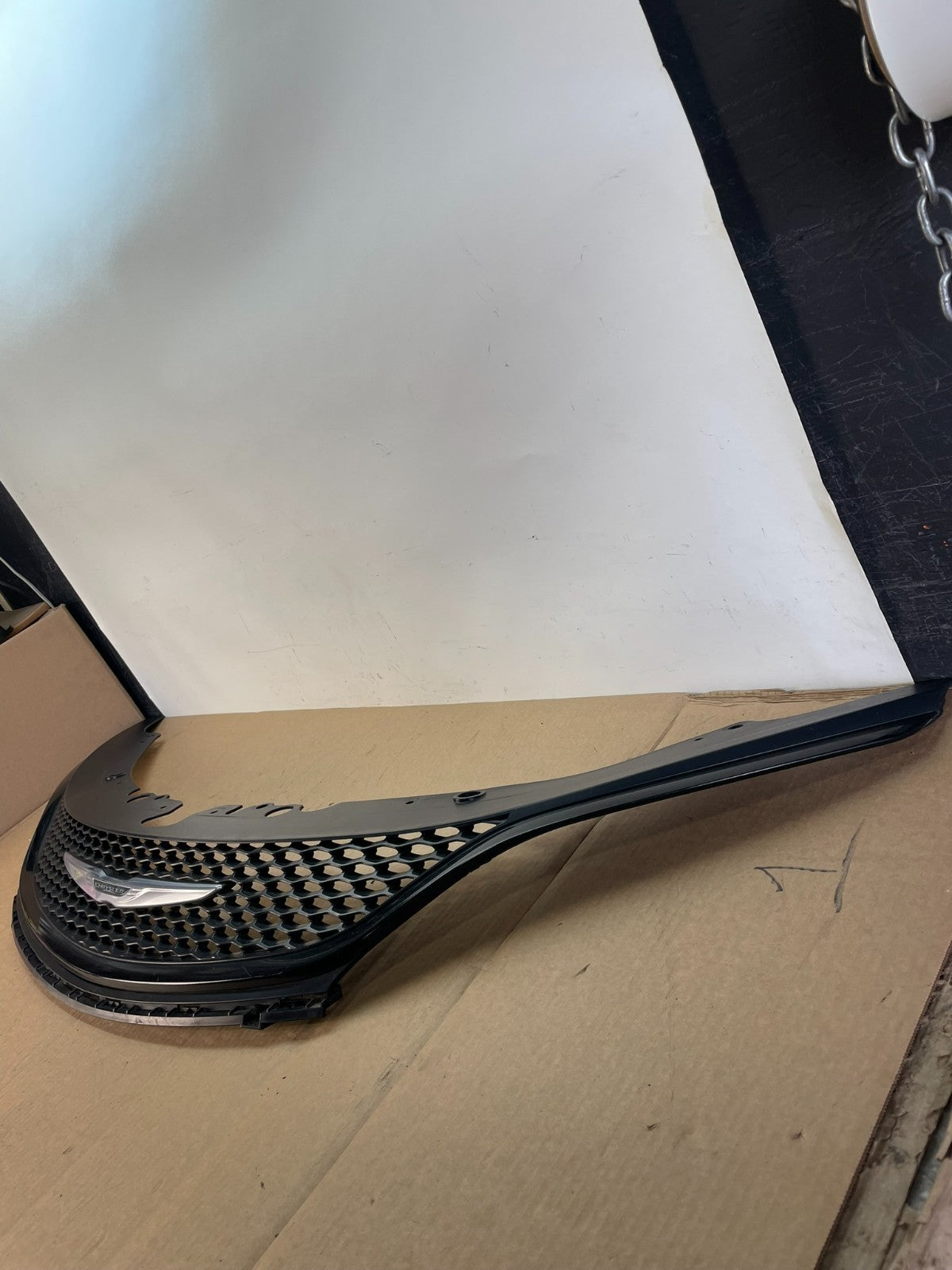 2015 2016 2017 Chrysler 200 Front Upper Grill Grille AH6400 DG1