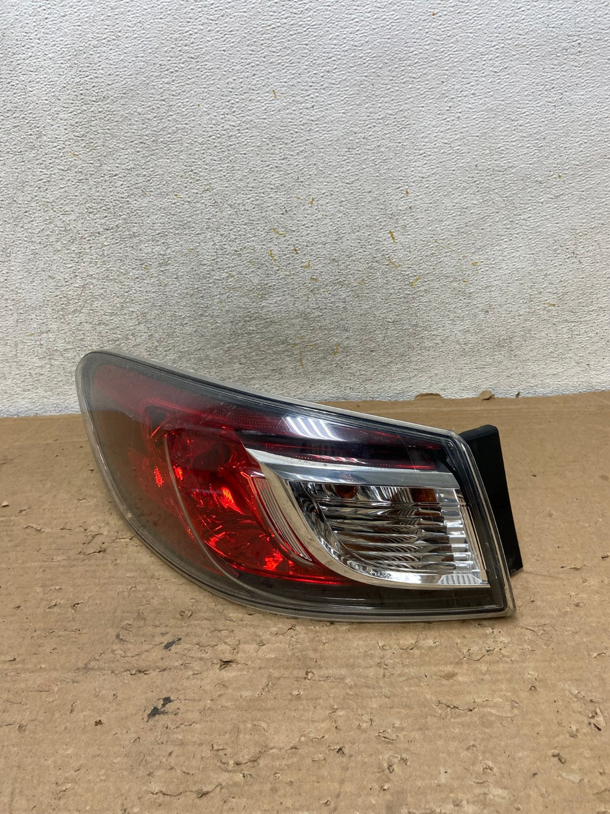 2010 2011 2012 2013 Mazda 3 Left Driver Lh Side Tail Light AH9146 LK0