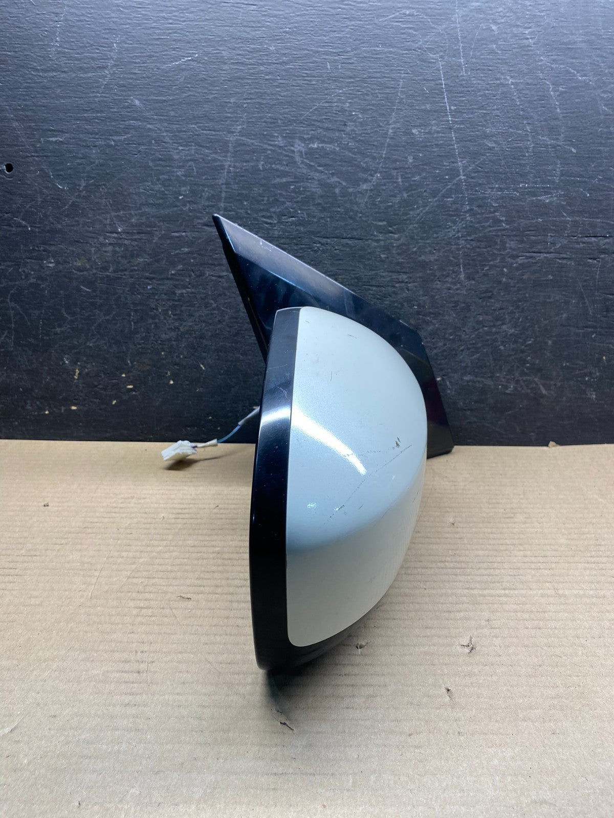 2009 to 2014 Nissan Murano Right Passenger Side View Door Mirror AH9671 DW11
