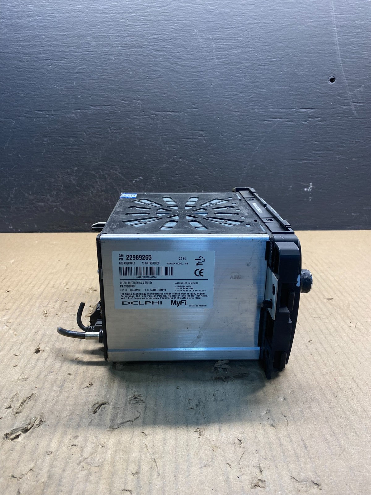 2013 to 2017 Chevrolet Traverse Am Fm Cd Player Radio Screen Display AC2432 DG2