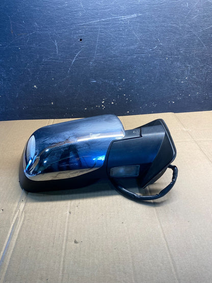 2008 to 2015 Nissan Armada Right Passenger Side Turn Signal Mirror OEM AB2625 MS2