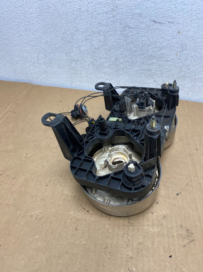 1998 to 2003 Jaguar XJ8 Right Passenger Side Headlight AD2763 DW8