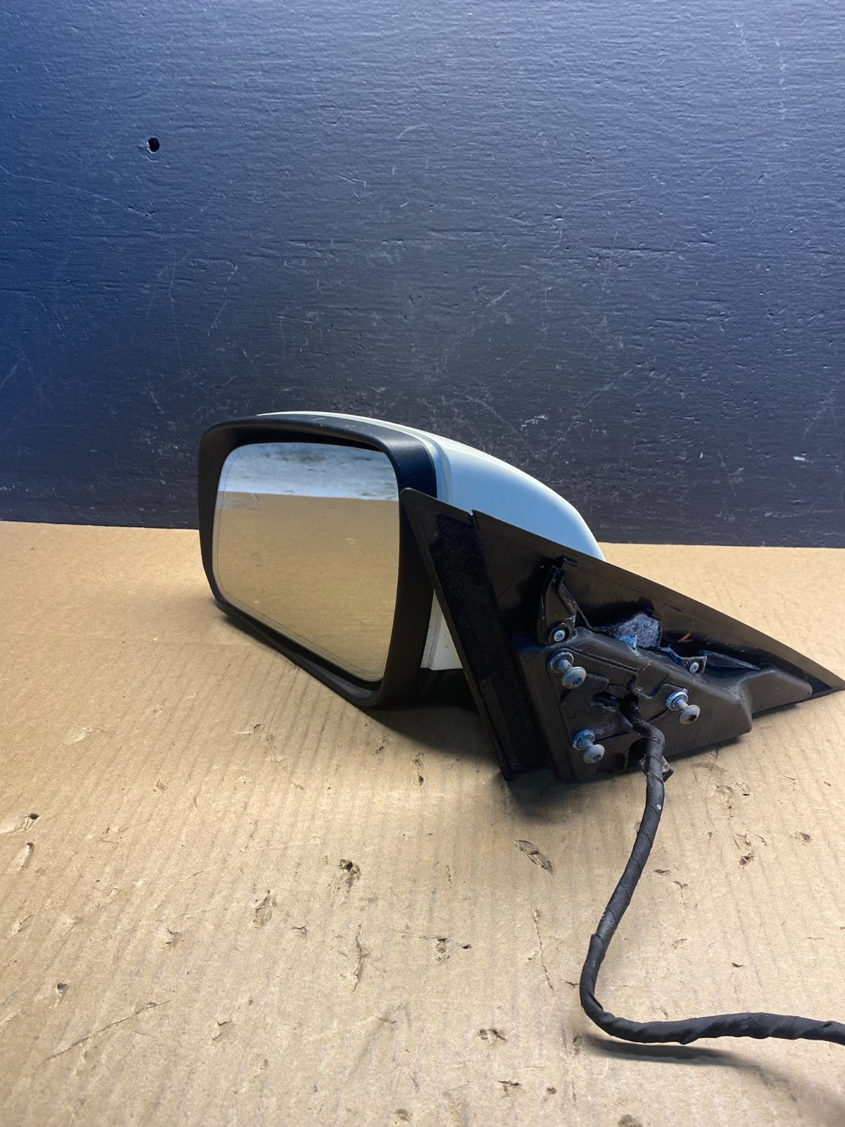 2008 to 2009 Mercedes C-Class Left LH Side View Door Mirror AC2555 MS11
