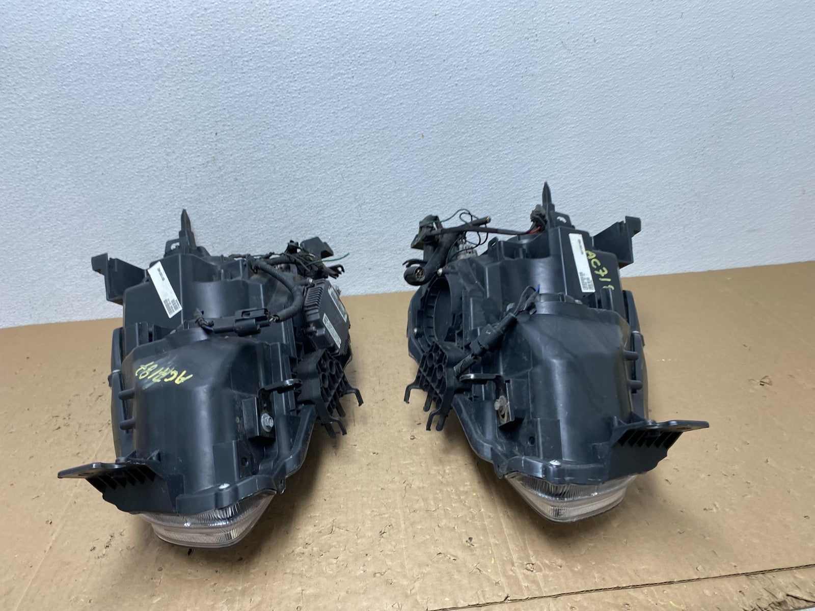 LED 2009 to 2014 Nissan Maxima Left+Right Set Side Headlights AC7187 DG10