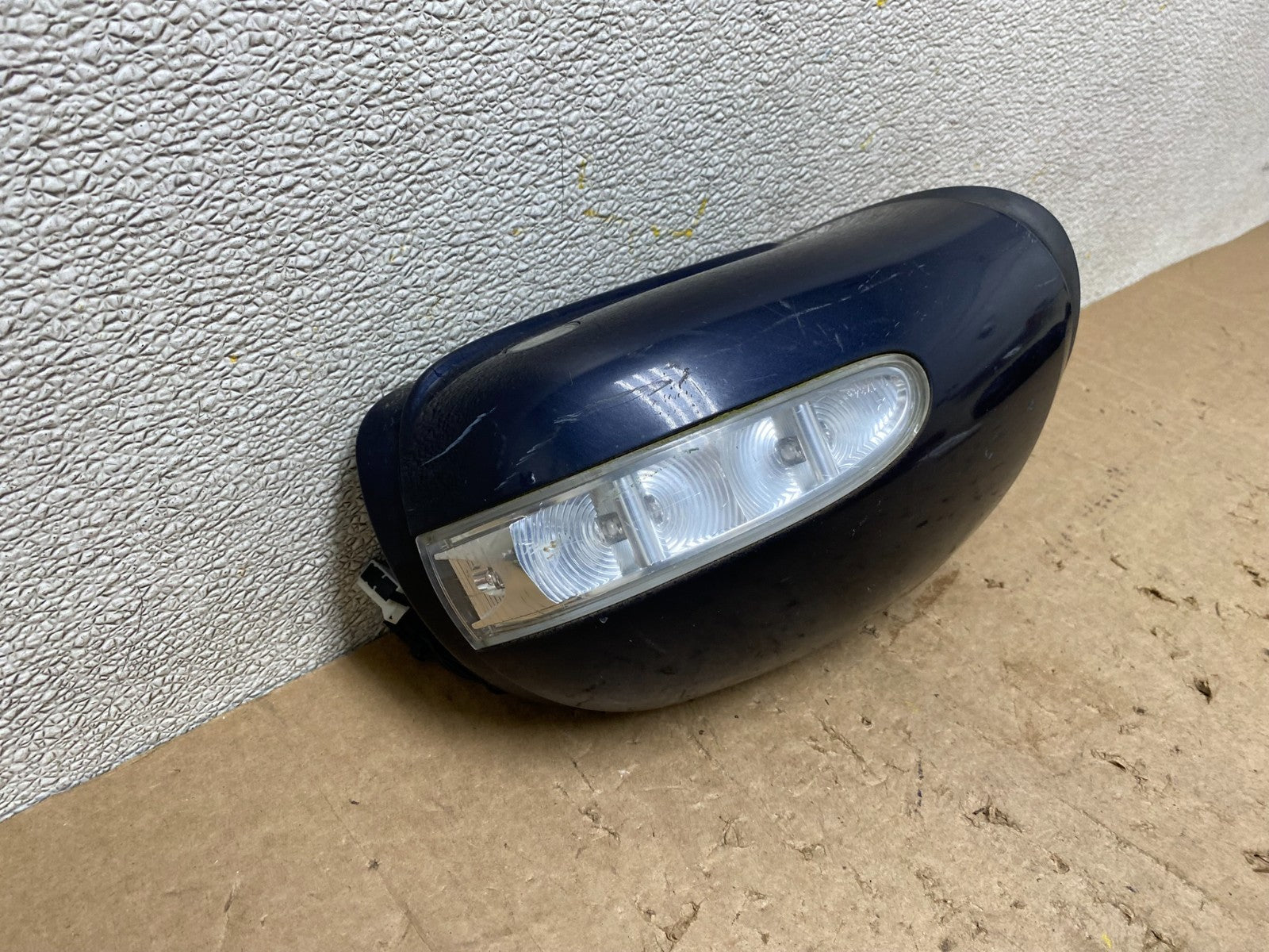 2006 2007 2008  Mercedes ML Class Left Driver LH Side Mirror OEM X2322 DW2