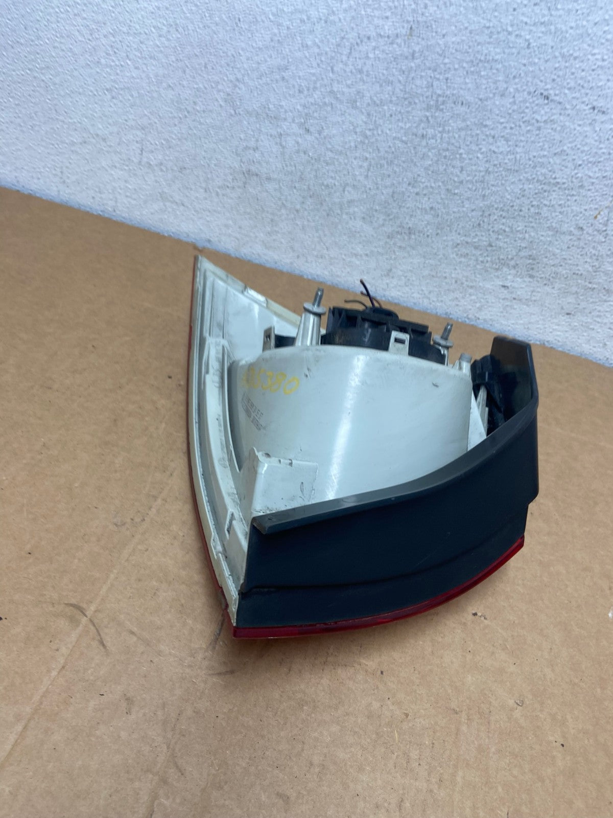 2006 2007 2008 Volkswagen Golf MK5 5 Right Passenger Tail Light AD5380 LK6