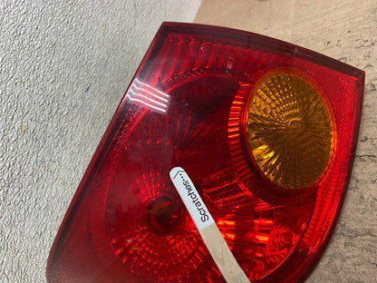 2003 to 2005 Toyota Corolla Left Driver Lh Side Tail Light Y4827 PS4
