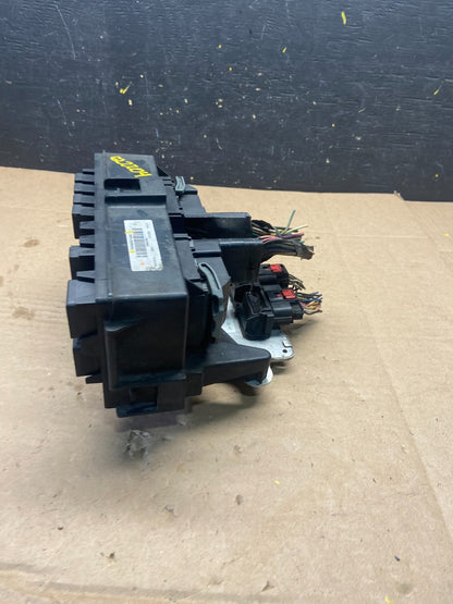 2005 Jeep Grand Cherokee Commander Fuse Box BCM Body Control Module q2204 DG1