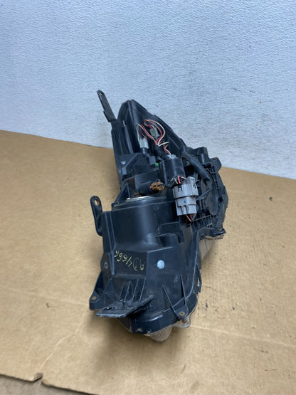 2012-2016 Subaru Impreza Crosstrek Right Passenger Halogen Headlight AD46667