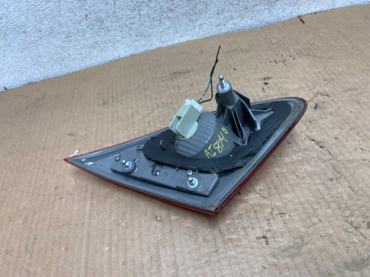 2008 - 2015 Nissan Rogue Right Passenger Side Tail Light Inner AI8140 LK5