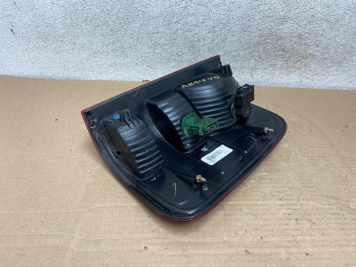 2004 to 2008 Ford F150 F-150 Left Driver LH Side Tail Light AH9448 LK4