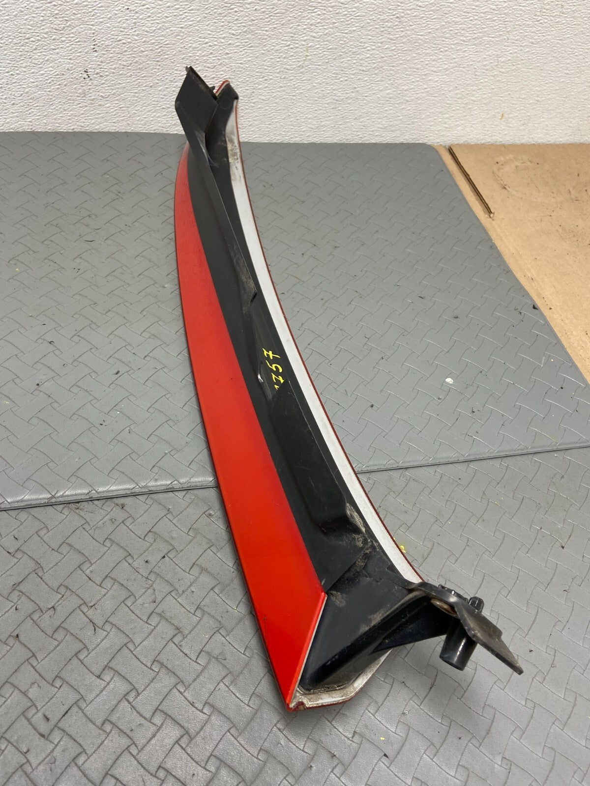 2003 to 2006 Volvo XC90 Left Driver LH Side Upper Tail Light OEM A9757 DG15