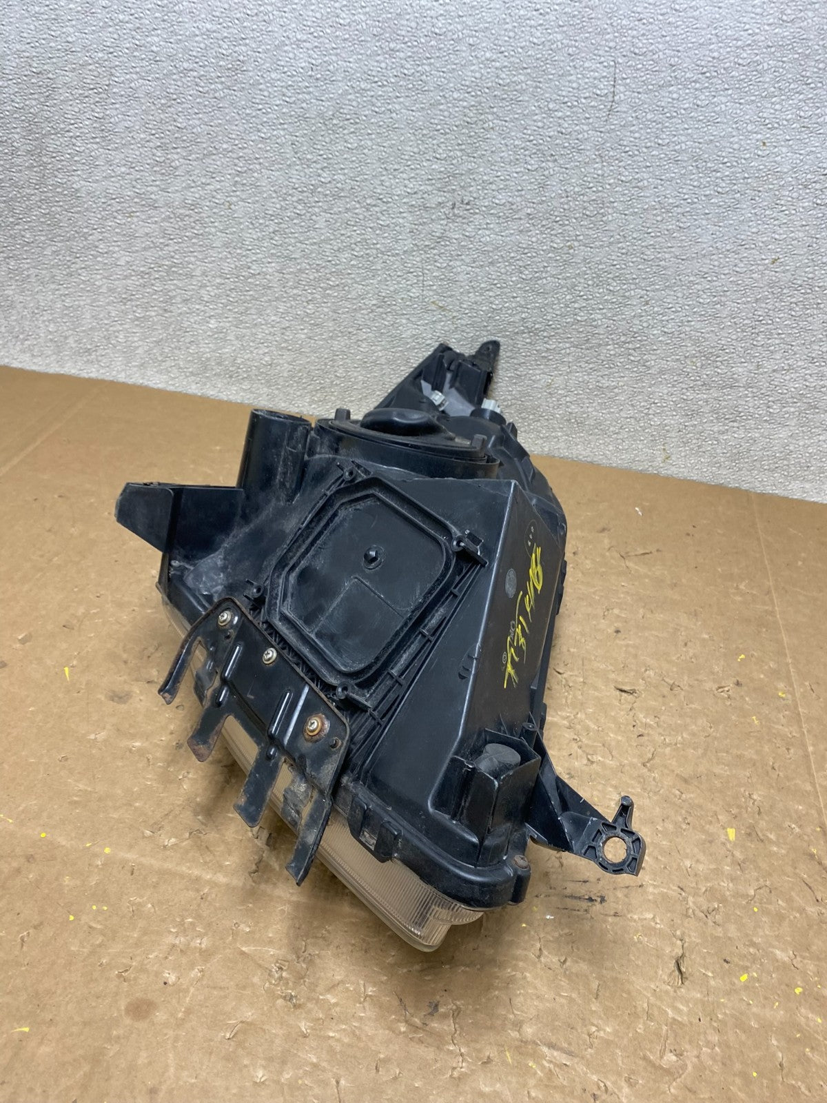 2006-2009 Toyota Prius Left Driver LH Side Blue Headlight Halogen Oem V6052 DW8