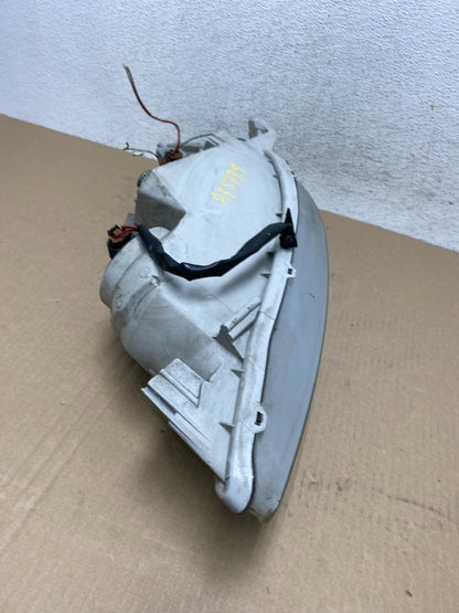 2002 to 2004 Toyota Camry Halogen Headlight Right Passenger Rh AF5779 DW8