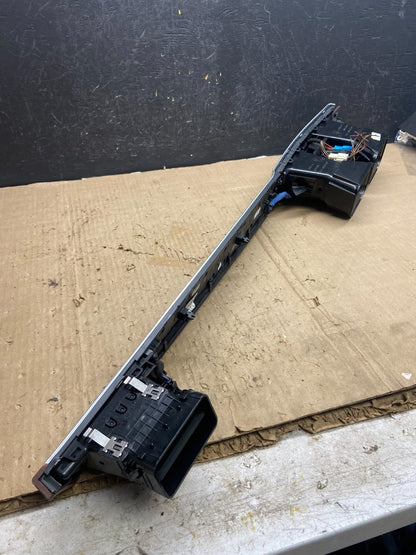 2010-2013 Mercedes E E350 W212 Dash Dashboard Front Center Air Vent ae2076 DG2