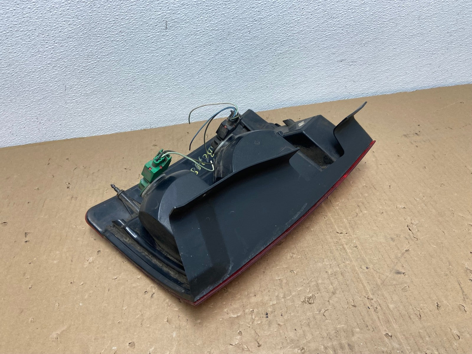 2008 to 2010 Dodge Grand Caravan Left Driver LH Side Tail Light OEM AB6708 LK5