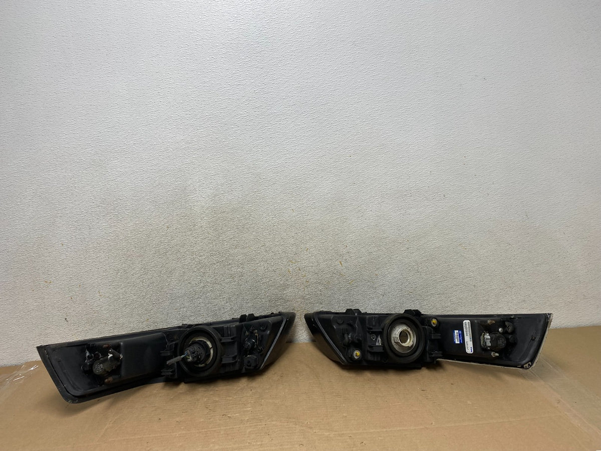 1999 to 2004 Ford Mustang Left+Right Set Side Black Headlights TYC AH9393 DW10