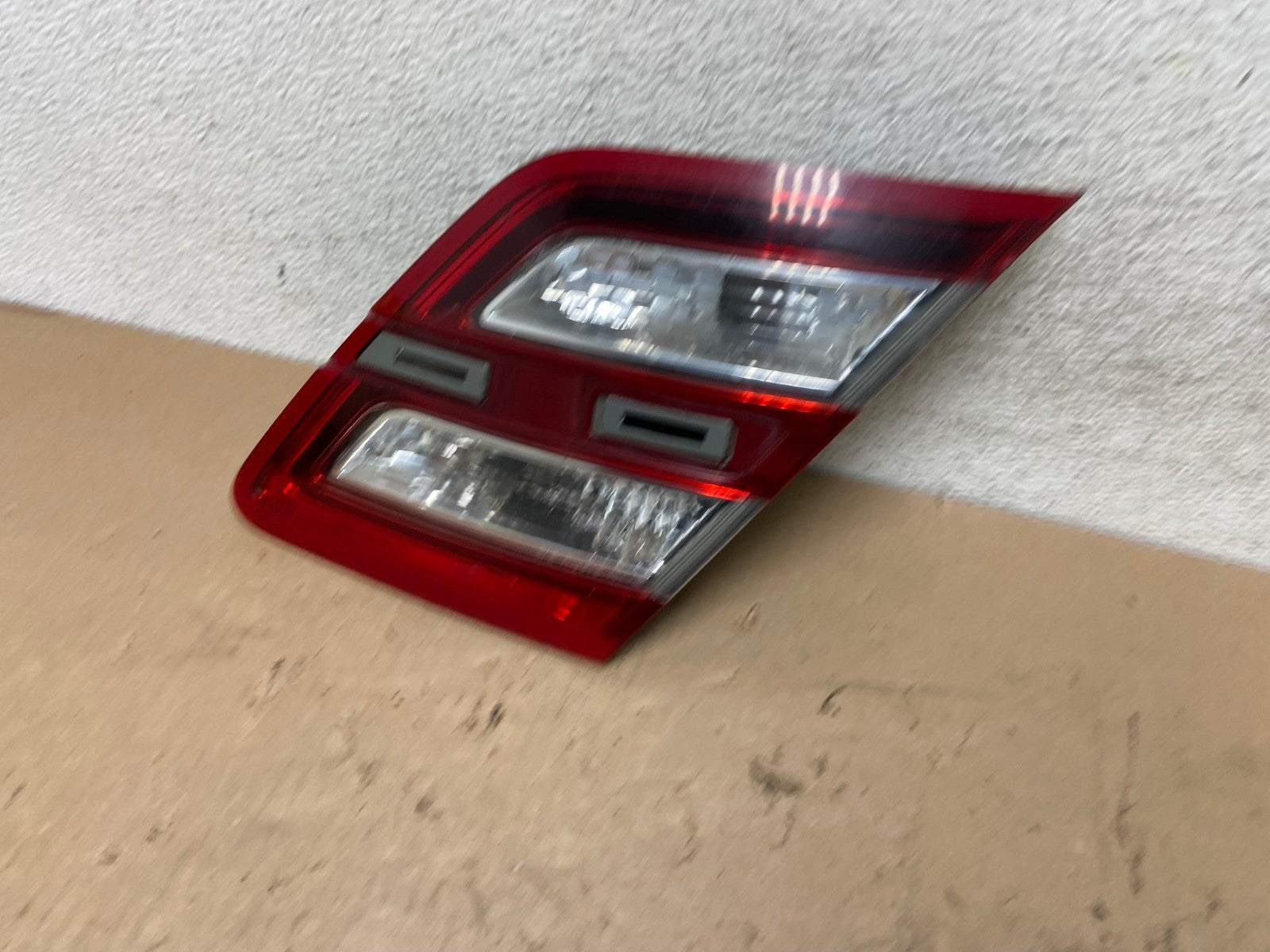 2013 to 2018 Ford Taurus Right Passenger Rh Side Tail Light Inner AG5632 LK1