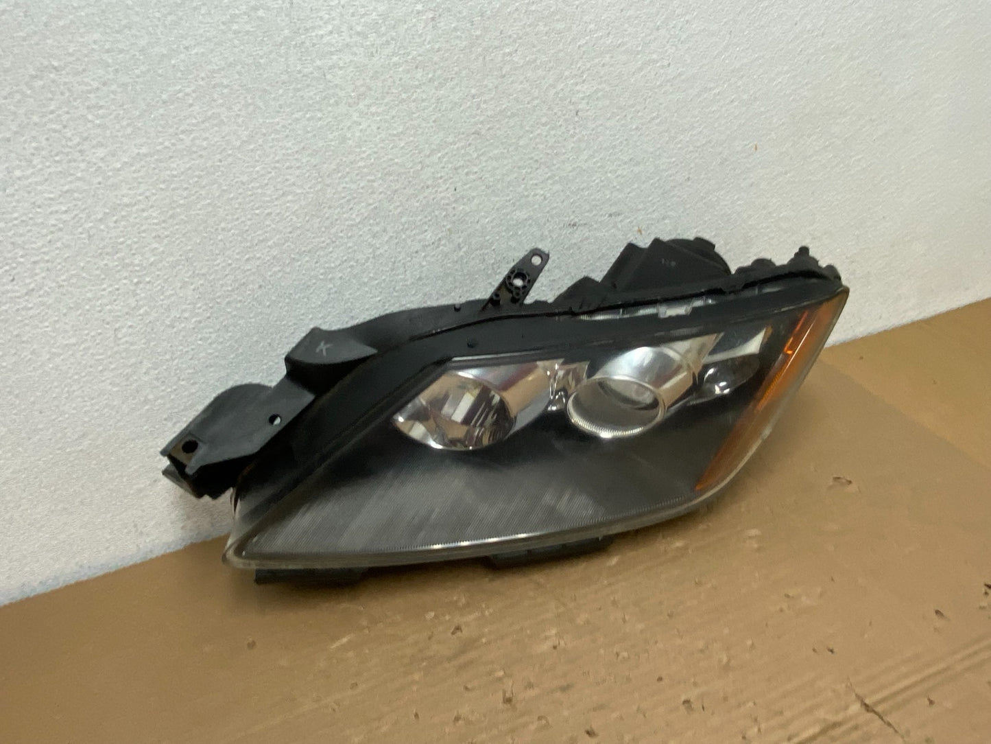 Halogen 2007 2008 2009 Mazda CX-7 Left Driver Headlight AD4246 DW2