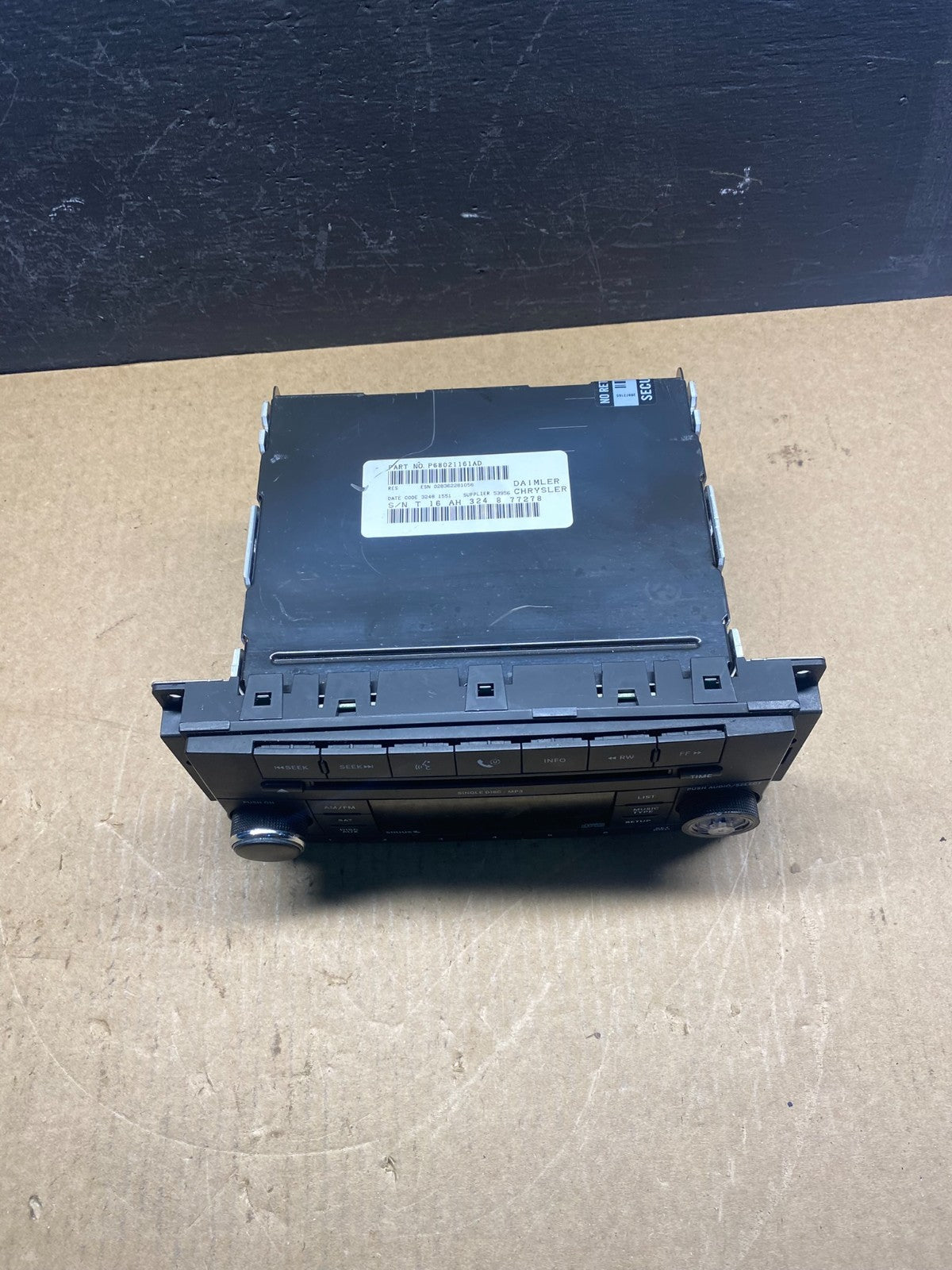 2007-2012 Chrysler Dodge Jeep Ram Radio CD MP3 AUX Receiver ac7091 DG3