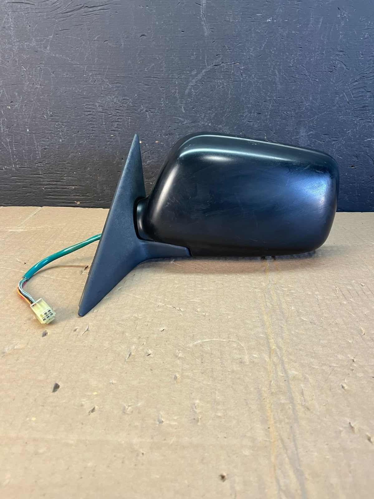 2000 to 2004 Subaru Legacy Outback Left Driver LH View Mirror AC9809 DW0