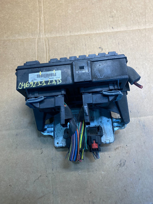 2007 Jeep Grand Cherokee Body Control Module BCM Power Fuse Box ab3614  DG0