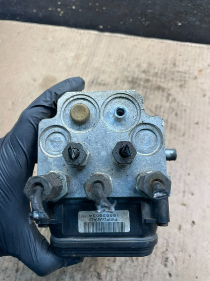 2006 2007 Ford E250 E350 Econoline Anti-Lock ABS Antilock Brake Pump T2890 DG4