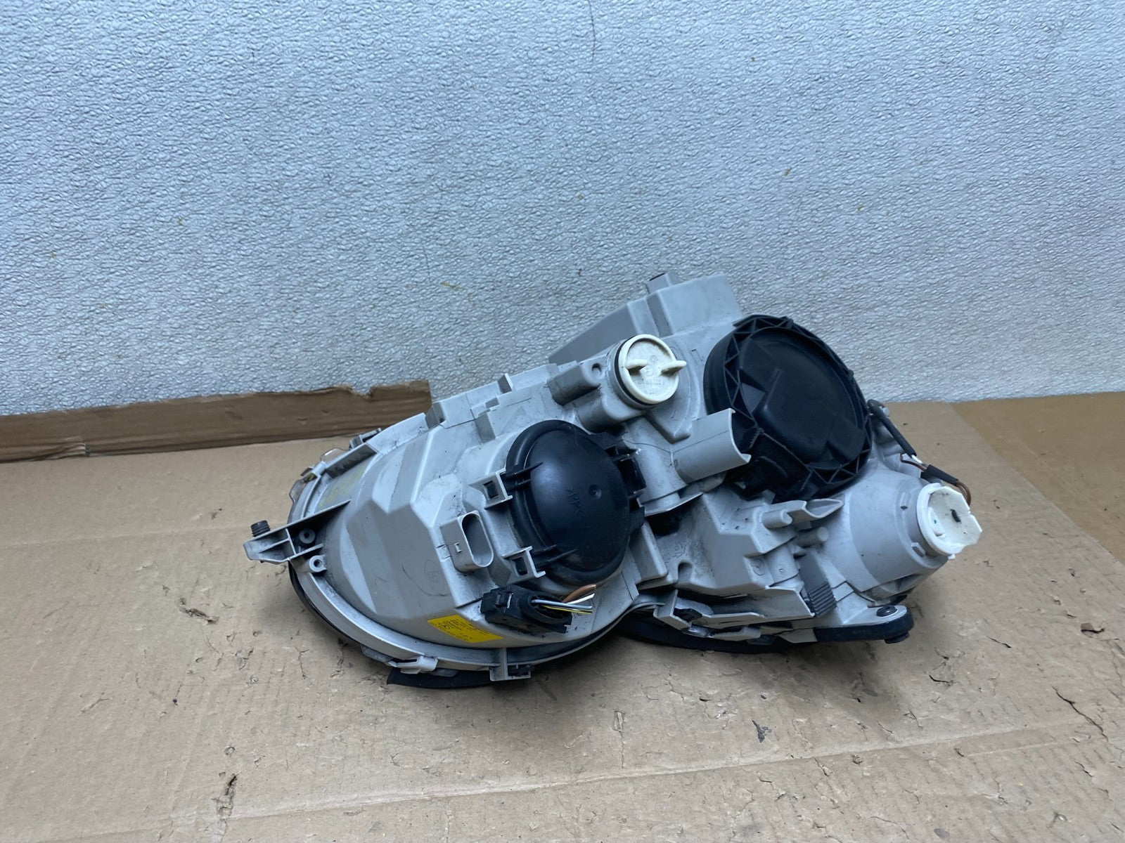2001-2004 Mercedes-Benz C Class Halogen Left Driver Headlight Oem U6887 DW4