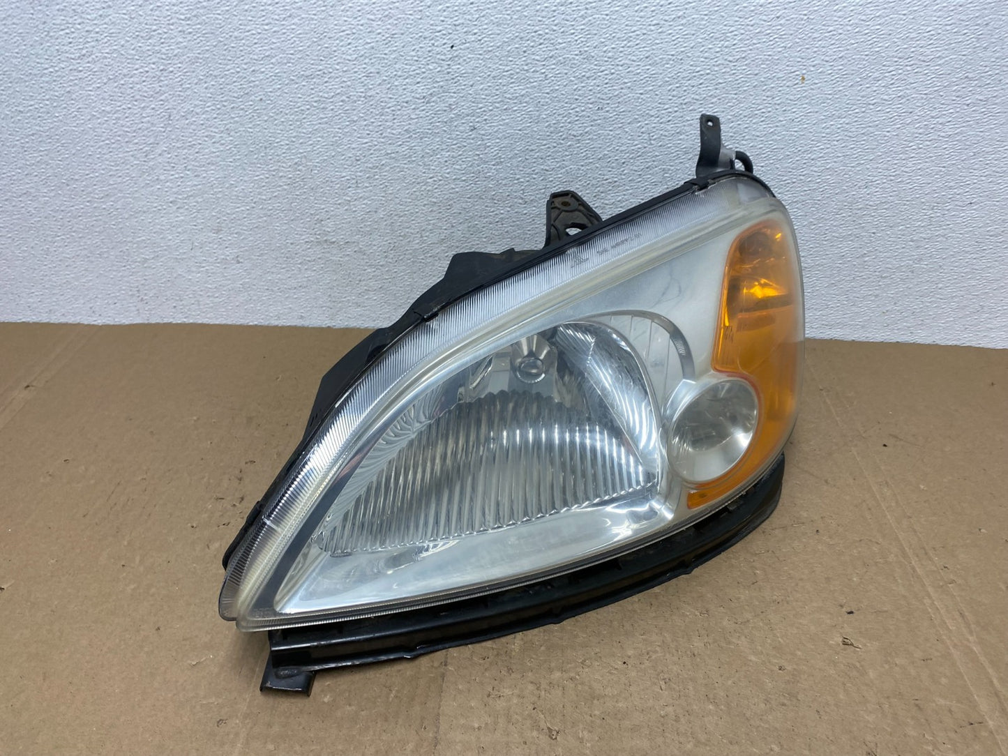 2001 - 2003 Honda Civic Coupe Headlight Halogen Left Driver LH AC5863 DW2