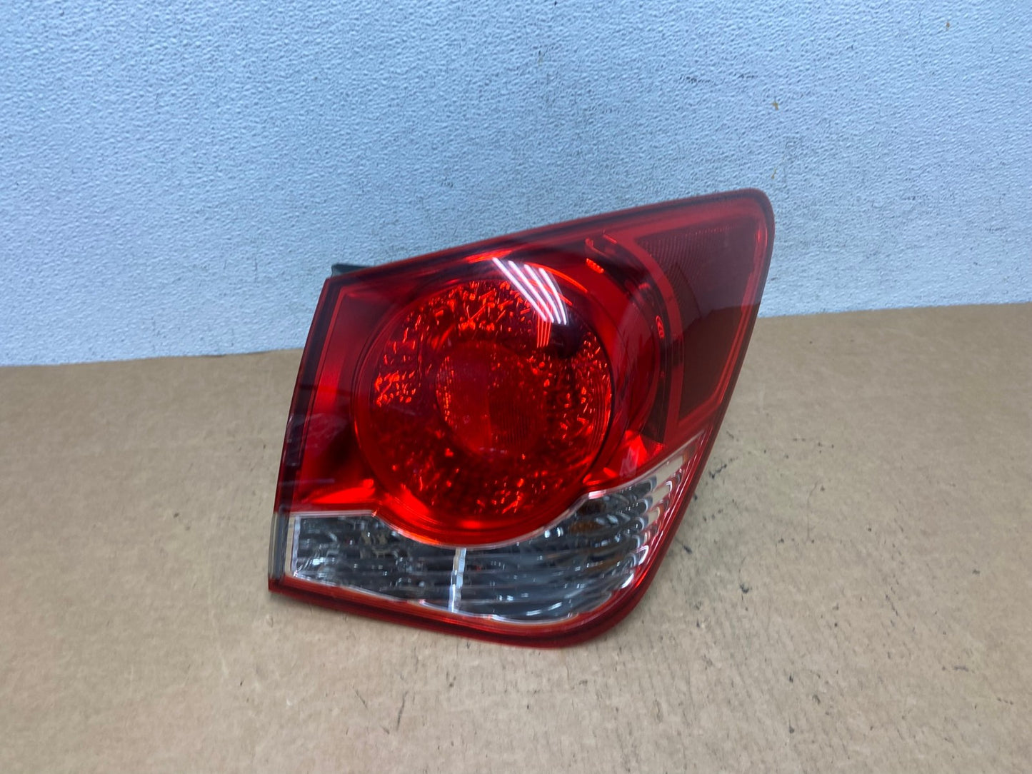 2011 2012 2013 2014 Chevrolet Cruze Right Passinger RH Side Tail Light AD4719 LK0