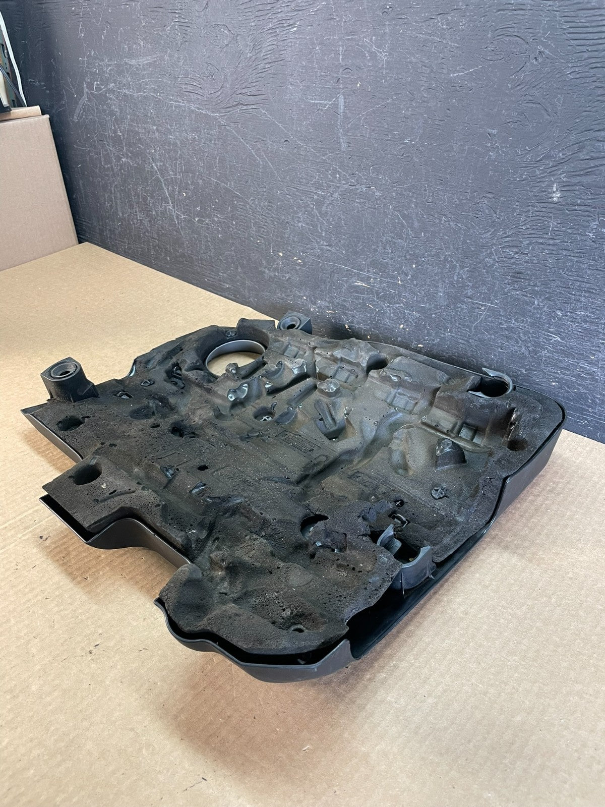 2010 to 2014 Volkswagen Golf TDI Engine Motor Cover af3633 DG4